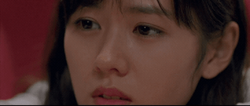 친구가 자꾸 연애편지를 저보고 대신 써달라는데요...gif