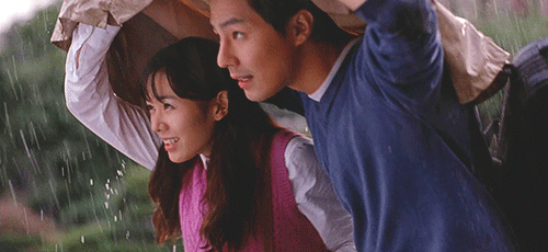 친구가 자꾸 연애편지를 저보고 대신 써달라는데요...gif