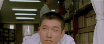 친구가 자꾸 연애편지를 저보고 대신 써달라는데요...gif
