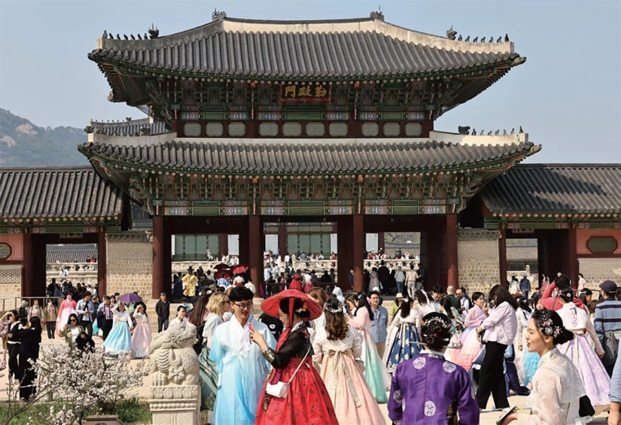 내심 야스쿠니도 코스프레 원했을거야