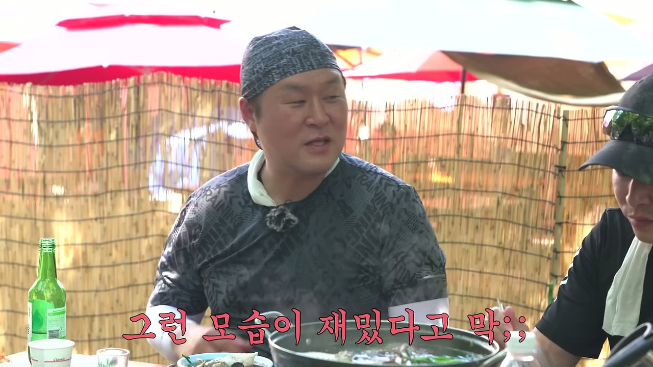 핑계고로 화제되니까 난 연기보다 예능이 재능인가라고 혼란스러웠던 윤경호.jpg