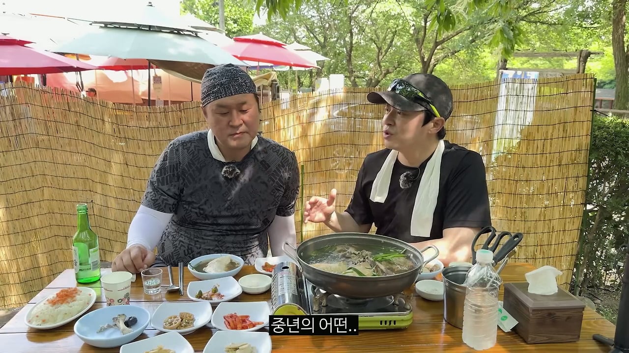 핑계고로 화제되니까 난 연기보다 예능이 재능인가라고 혼란스러웠던 윤경호.jpg