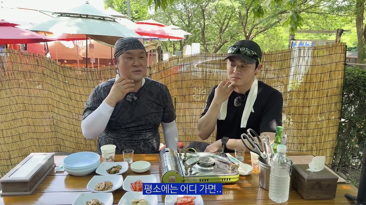 핑계고로 화제되니까 난 연기보다 예능이 재능인가라고 혼란스러웠던 윤경호.jpg
