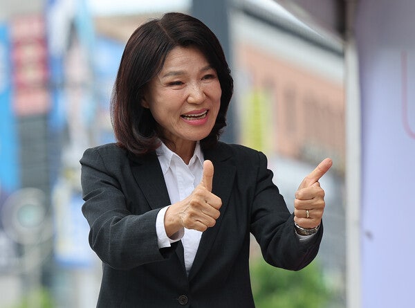 이진숙,"광주는 어두운세력의 소굴" 주장 단체와 "5·18 재조명" 포럼