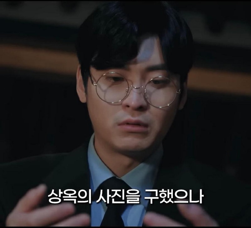 어느 독립운동가가 뒷짐을 지고 사진을 찍은 이유