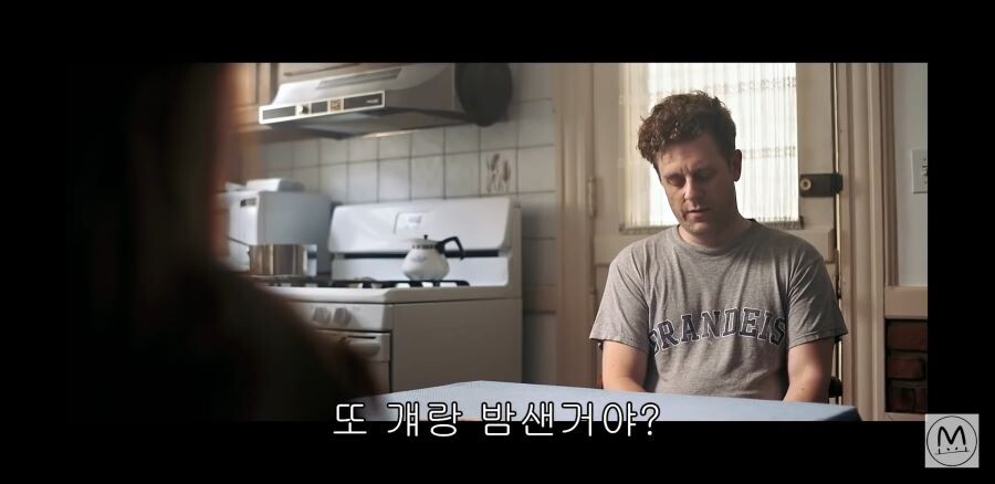 호러 단편영화)인형을 자기 아들로 생각하는 아내