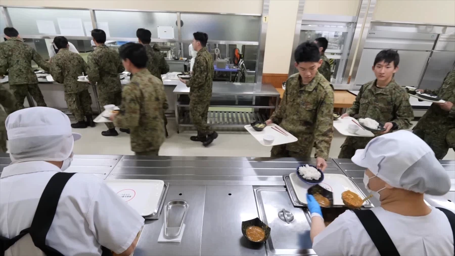 콘테스트 수상까지 했다는 일본 자위대 식당.jpg