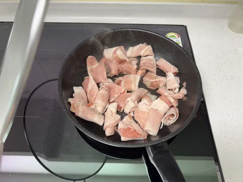 와이프님과 아드님이 친정에가셔서 슬프지만 버티는중입니다.jpg