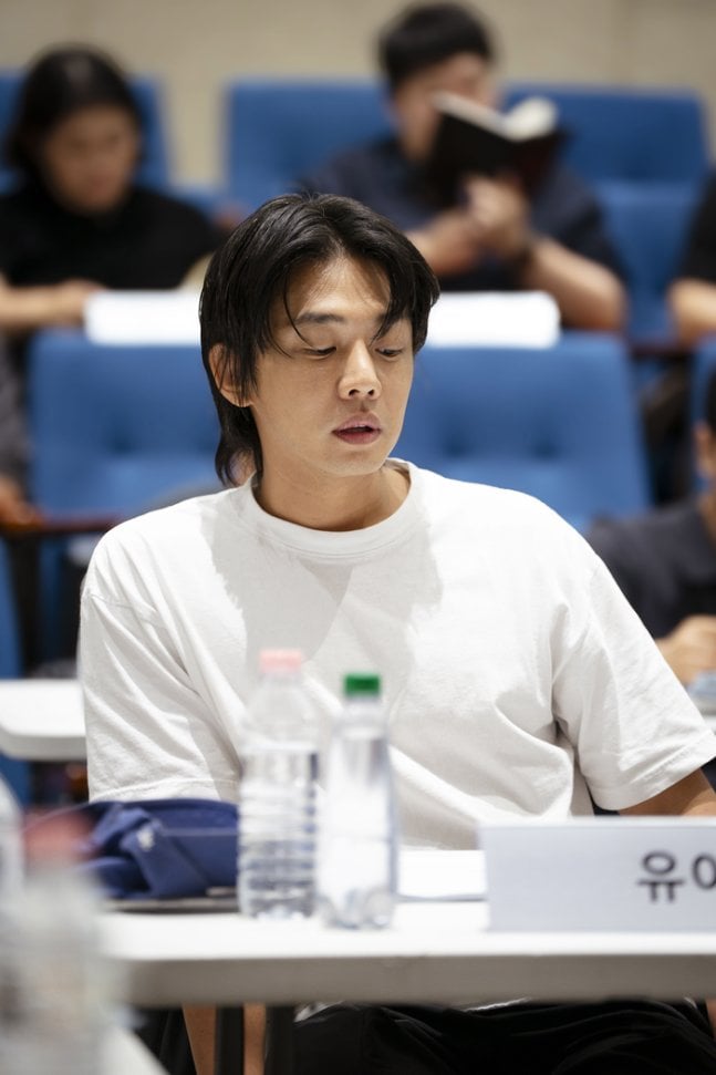 유아인 집행유예 내년 7월까진데 벌써 대본리딩 했고