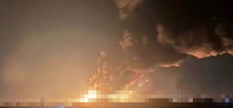 [우크라이나] 현재 키이우 불타는 중, 강제징병 경찰서 폭격, 러시아 진격 인증 등