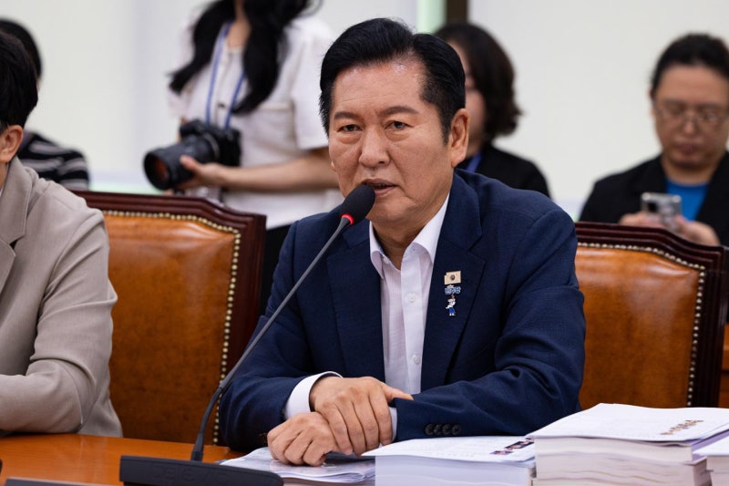 정청래 차량 가격 50대 남성 송치…경찰 "범행 배후 없다" 결