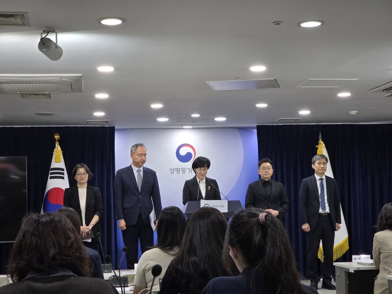정부, 임신 9주 이내 ‘미프진’ 도입 추진…첫 2년 병원서 처방