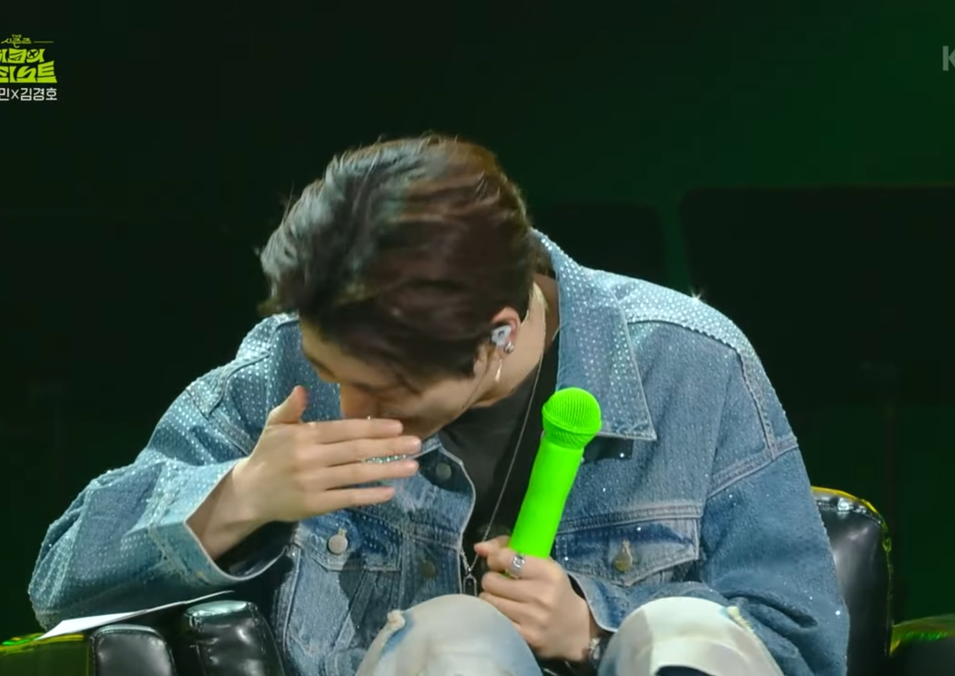 옛날 가수분들은 프롬프터도 없었는데 어떻게 하셨어요??