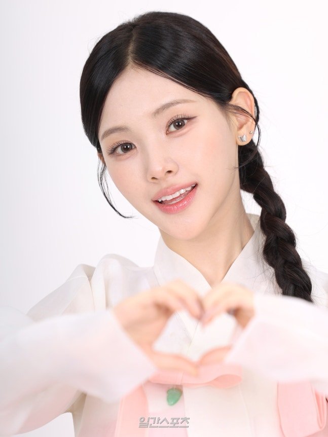 걸그룹 베돈크 한복 사진
