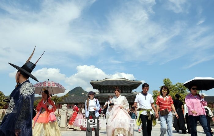 경복궁 오늘자 인파 사진