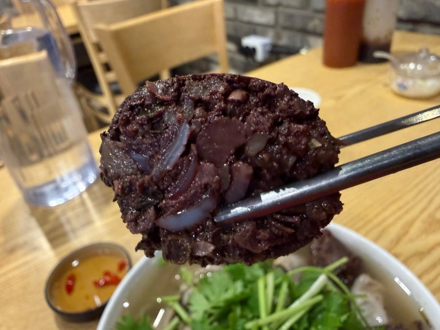 찐로컬느낌 쌀국수 먹고 왔습니다