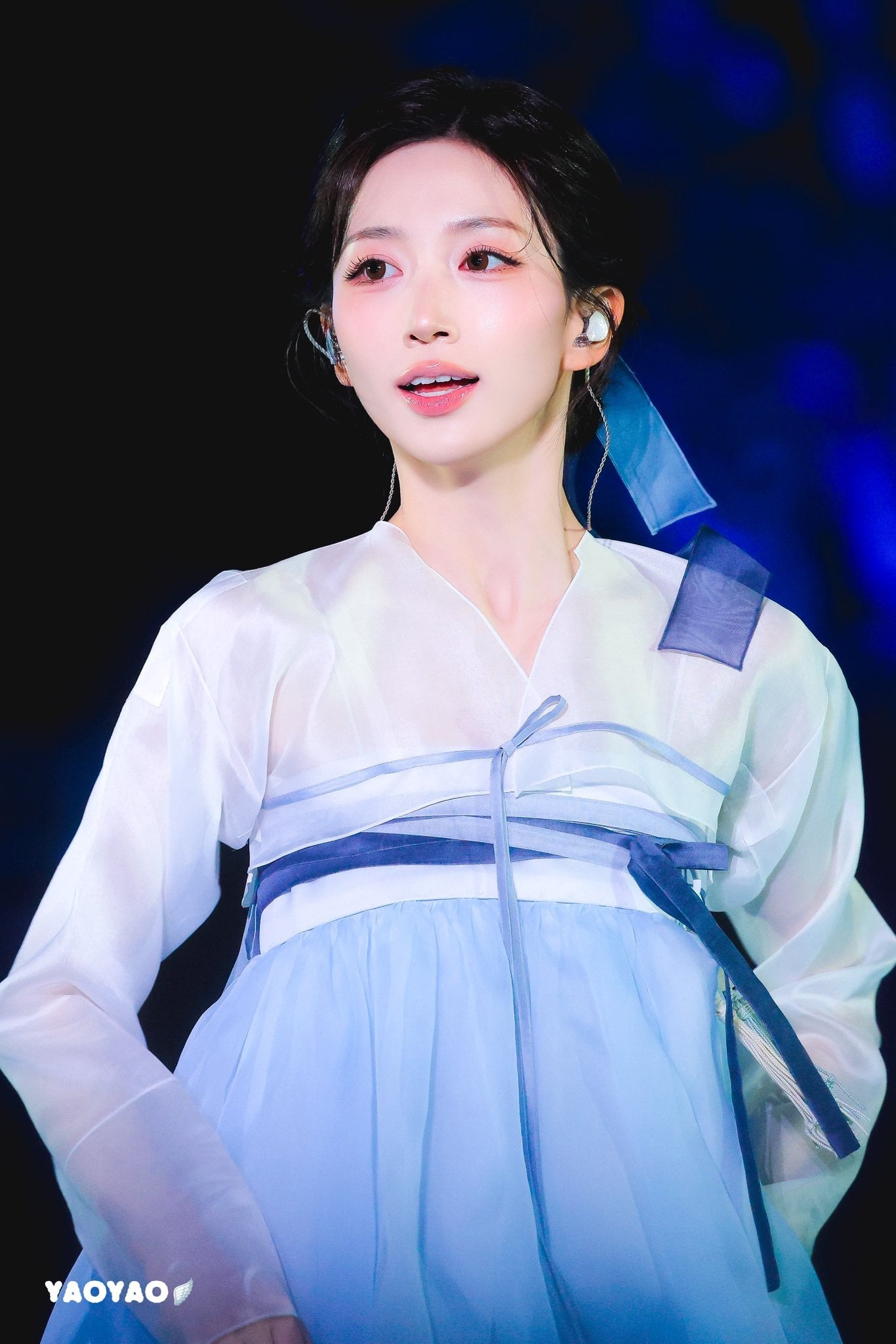 퍼컬이 한복이라고 트위터 반응 좋은 엔믹스 해원 경복궁 행사