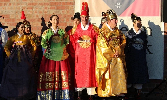 미국 행사장 한복 수준