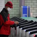 서울 버스.무임승차 추진.한해 1000억 넘는 예산 필요