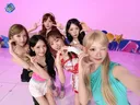 리센느 샤라웃에 18년만에 프리티걸 무대 선 니콜