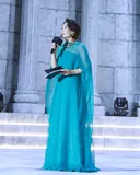 어제 영화 '오디세이' 레드카펫 행사 MC 박경림 착장
