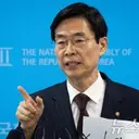조경태 '.징계?…李와 골프 친 중진, 징계하는지 보겠다'