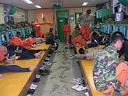 침대 도입전 숨막히던 군대 내무반 모습.jpg