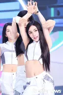 수박상 모아놓은것같다는 이수만 차기 여돌.jpg